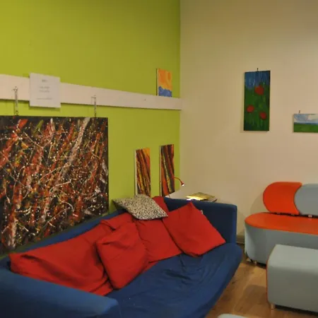 Balarm - And Bar Hostel