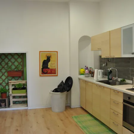 Balarm - And Bar باليرمو