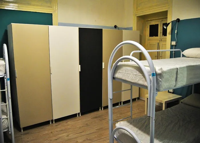 Hostel Balarm - And Bar Palermo