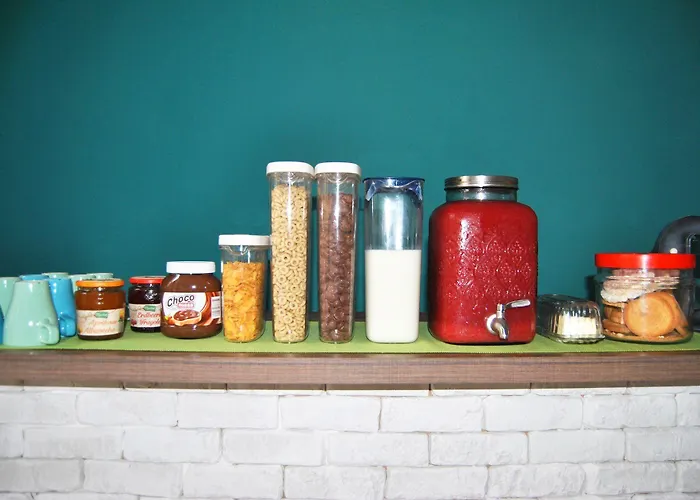 Hostel Balarm - And Bar