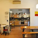 Auberge de jeunesse Balarm - And Bar