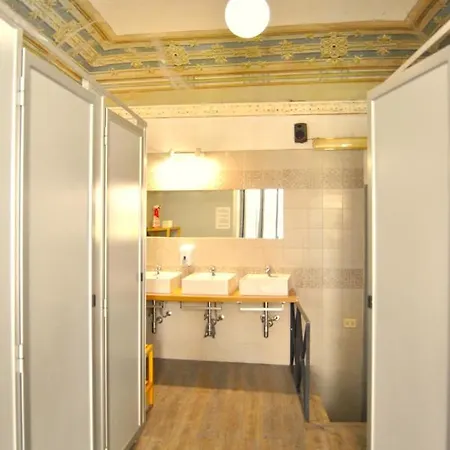 Balarm - And Bar Hostel Palermo