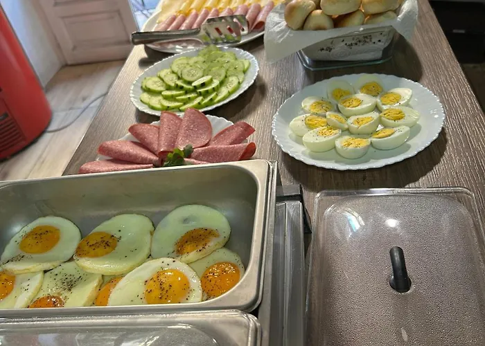 Balarm - And Bar Hostal *