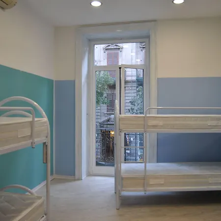 Balarm - And Bar パレルモ